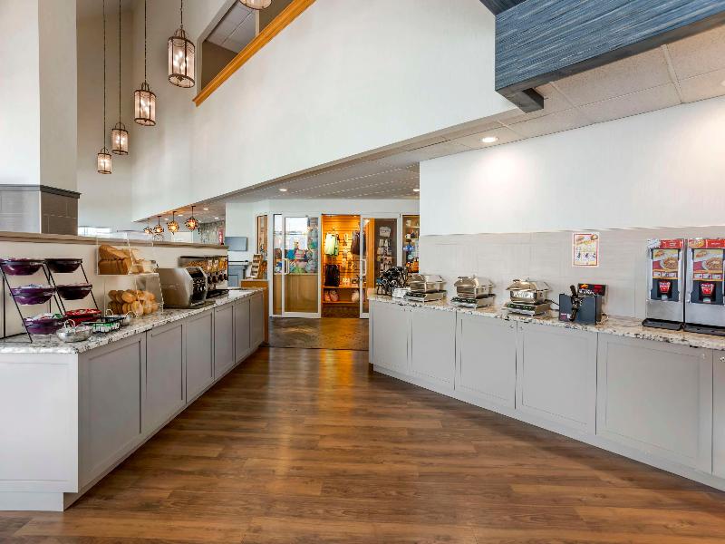 Surestay Studio By BW Paradise Lancaster County image