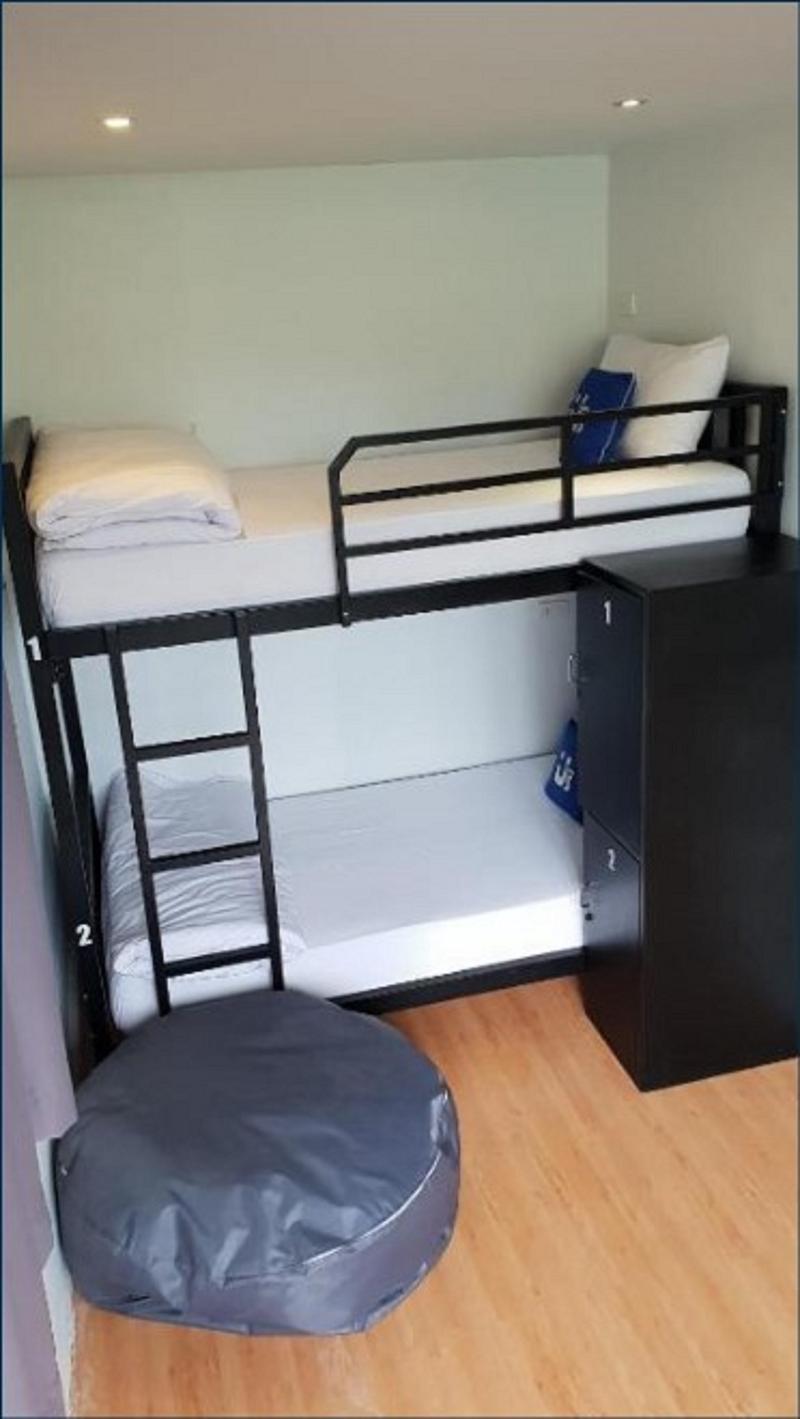 Us Hostel Samui image