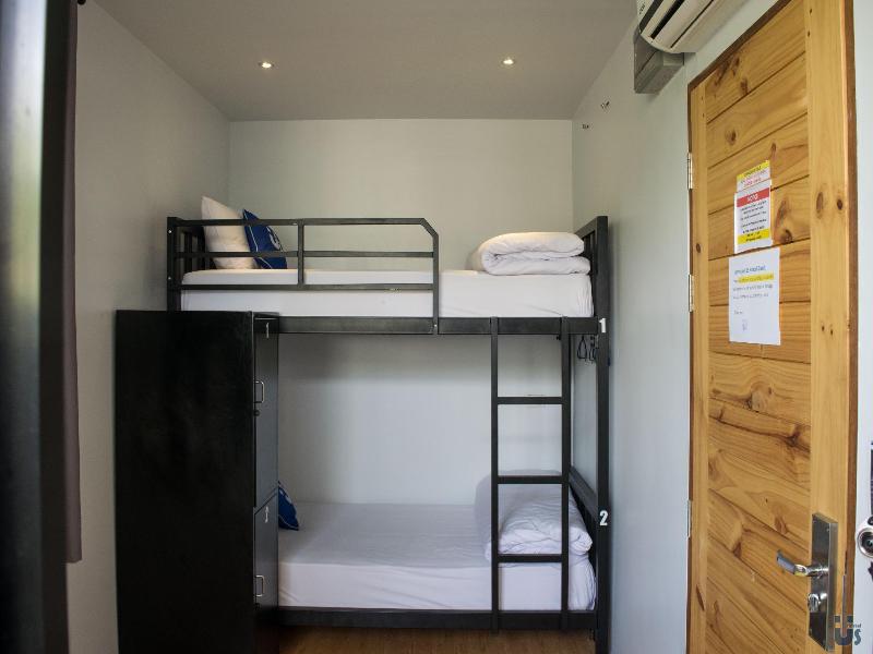 Us Hostel Samui image