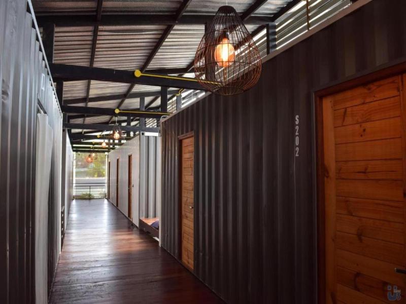 Us Hostel Samui image
