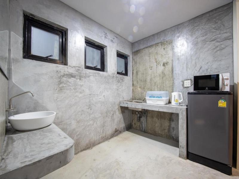 Us Hostel Samui image