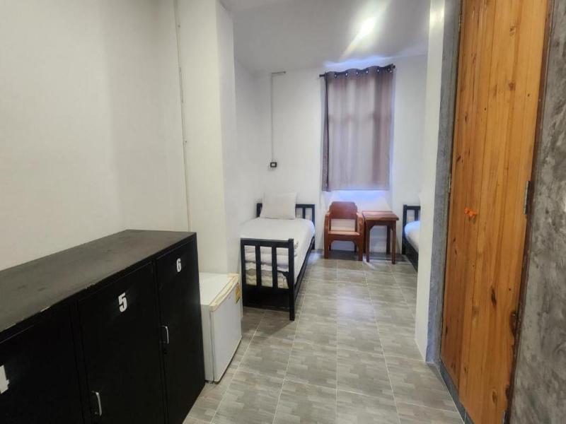 Us Hostel Samui image
