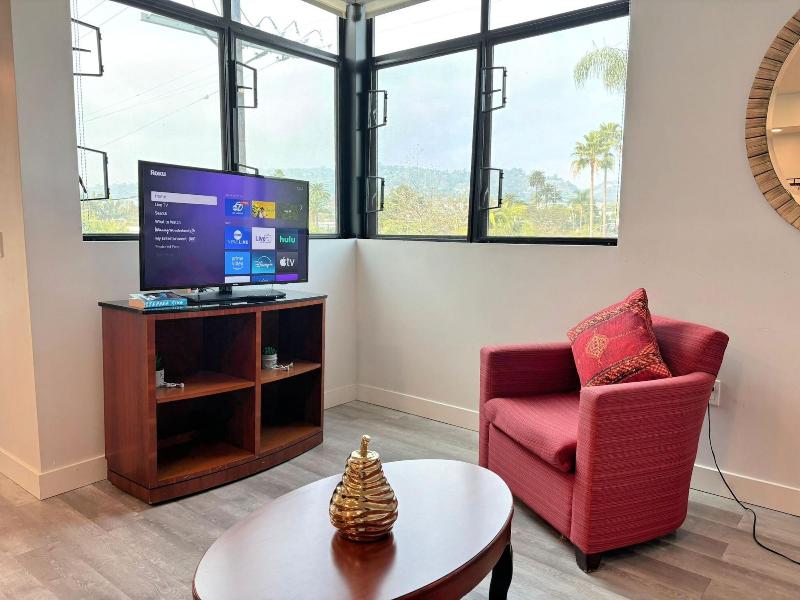 Stayspro - Hollywood Homes Minutes To Everything image
