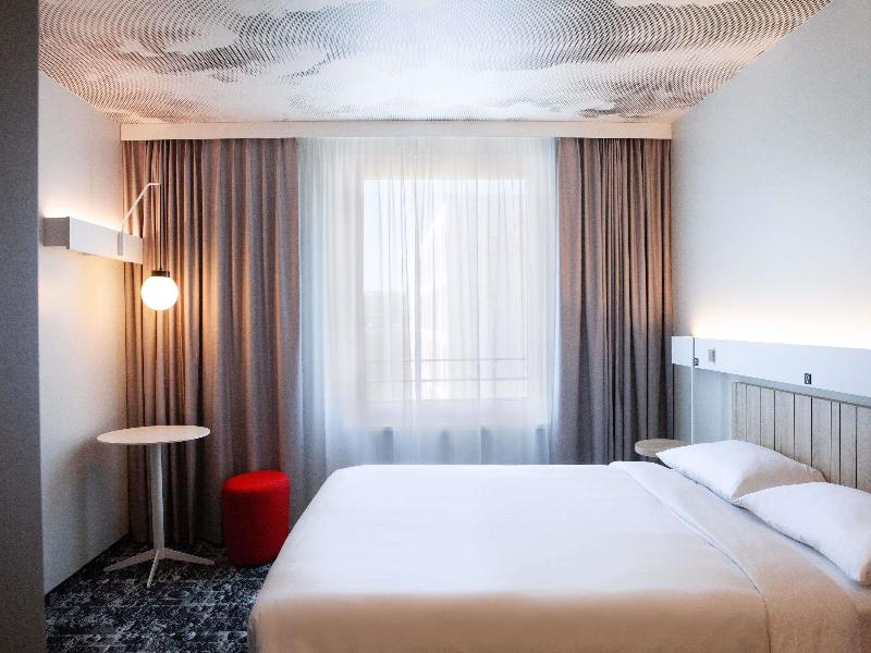 ibis Hotel Berlin Airport image