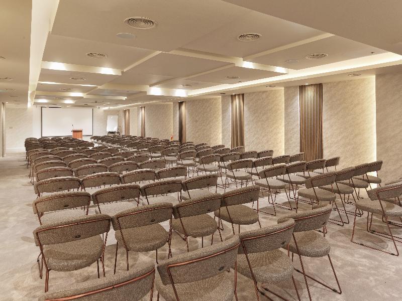 LEONARDO HOTEL ATHENS CITY CENTER’ image