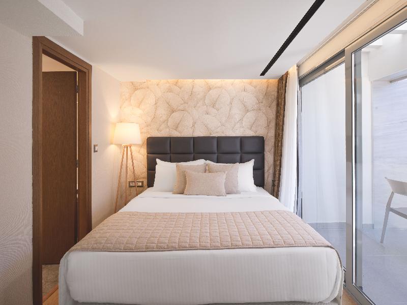 LEONARDO HOTEL ATHENS CITY CENTER’ image