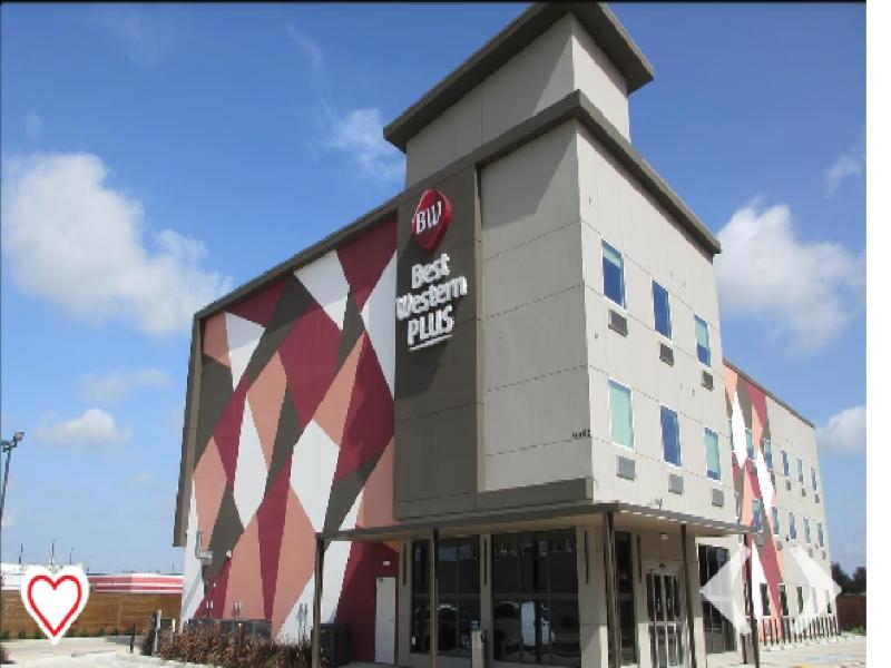 Best Western Plus Pearland/Houston Medical Center