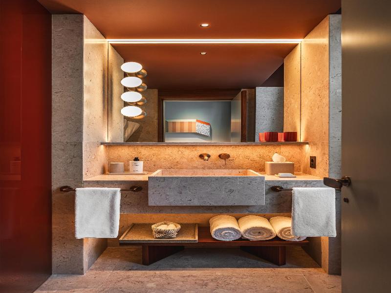 Andaz Lisbon image