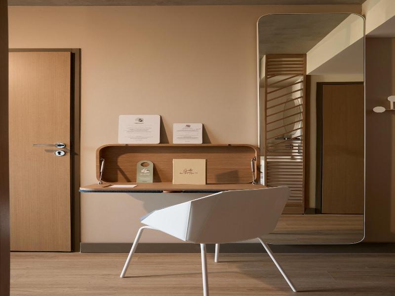 OKKO HOTELS Troyes Centre image