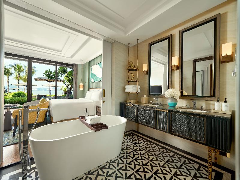 Intercontinental Halong Bay Resort image