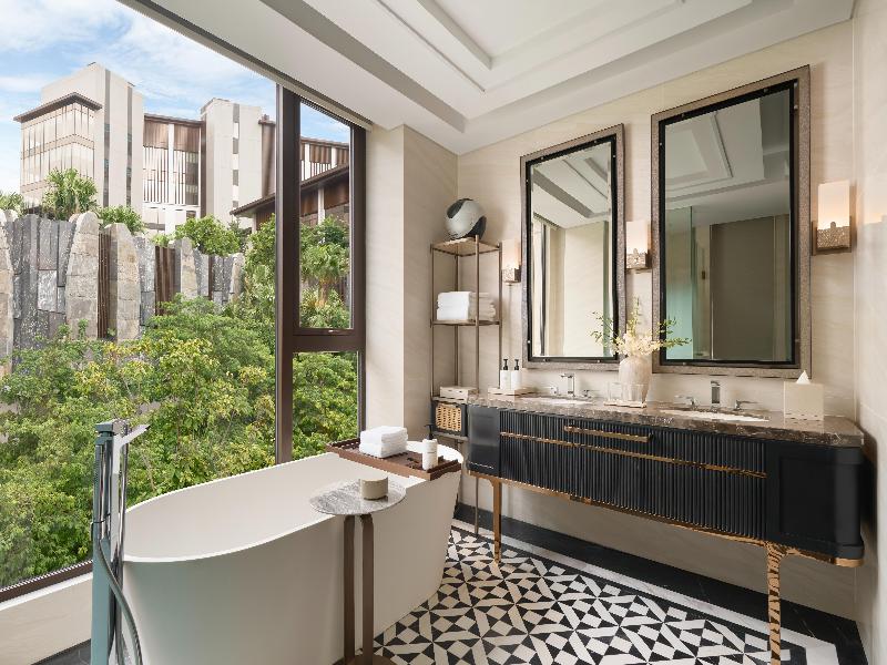 Intercontinental Halong Bay Resort image