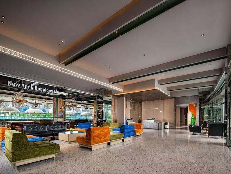 Holiday Inn Express North Station image