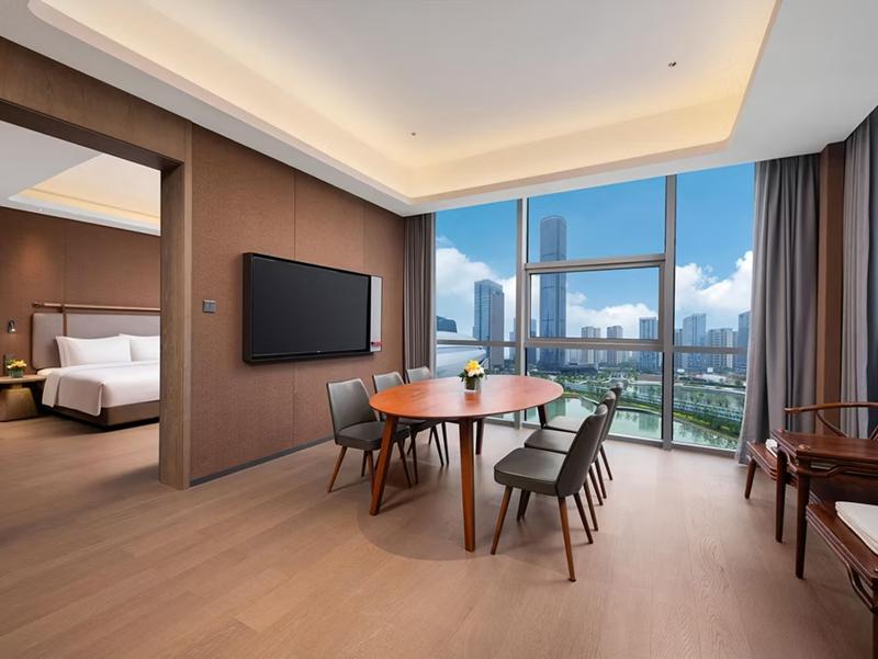 room detail thumbnail 2