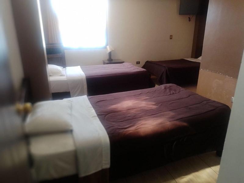 Hotel De Turistas Huaraz image