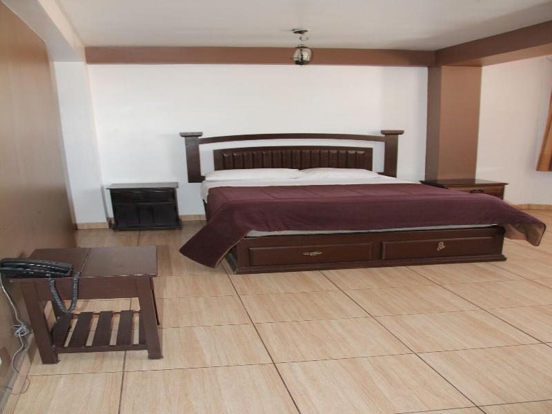 Hotel De Turistas Huaraz image