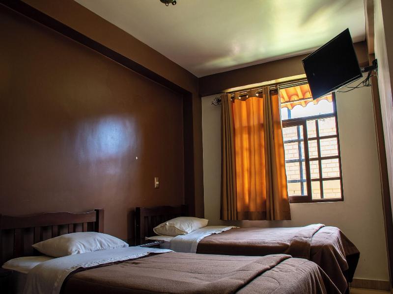Hotel De Turistas Huaraz image