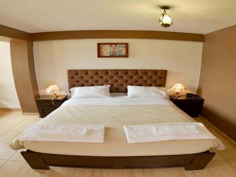Hotel De Turistas Huaraz image