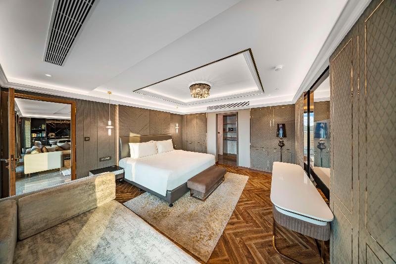 Radisson Blu Hotel GRT Chennai image