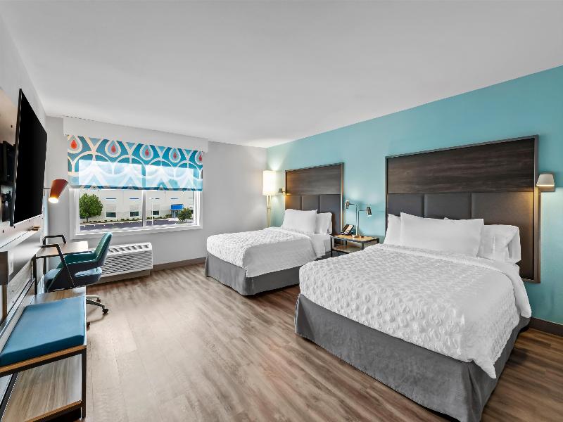Tru by Hilton Kansas City Airport image