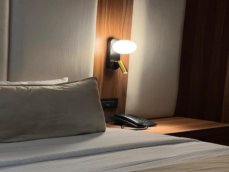 White Breeze Hotel image