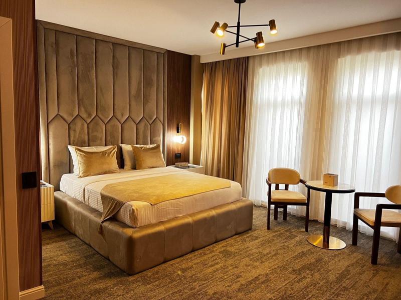 White Breeze Hotel image