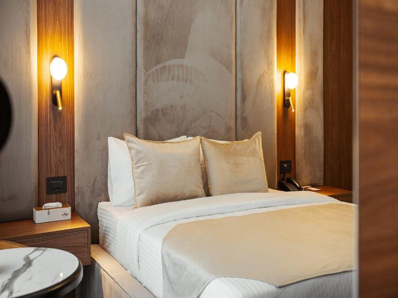 White Breeze Hotel image