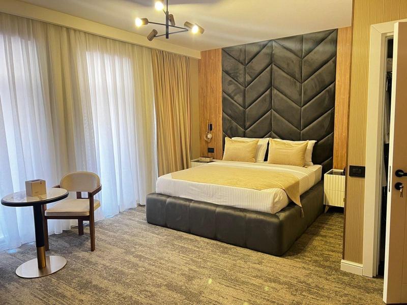White Breeze Hotel image