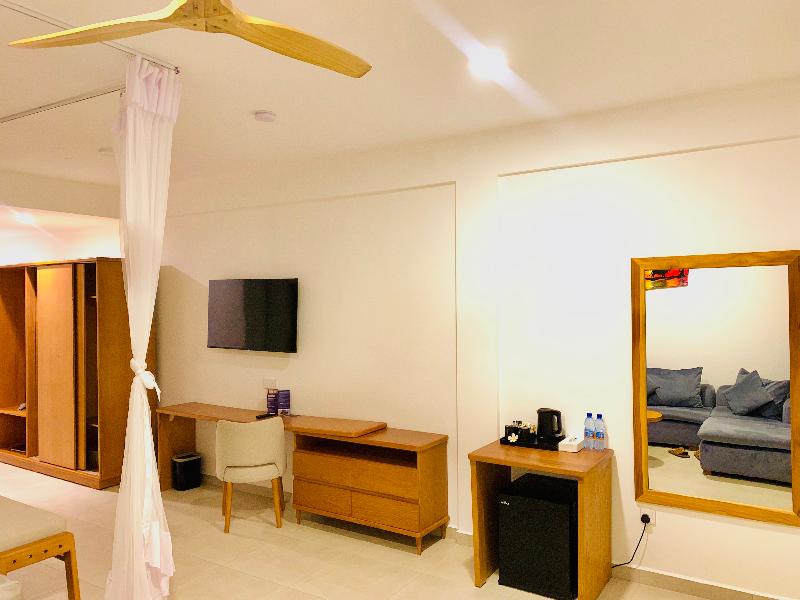 Royal Mandarin Hotel & Resort image