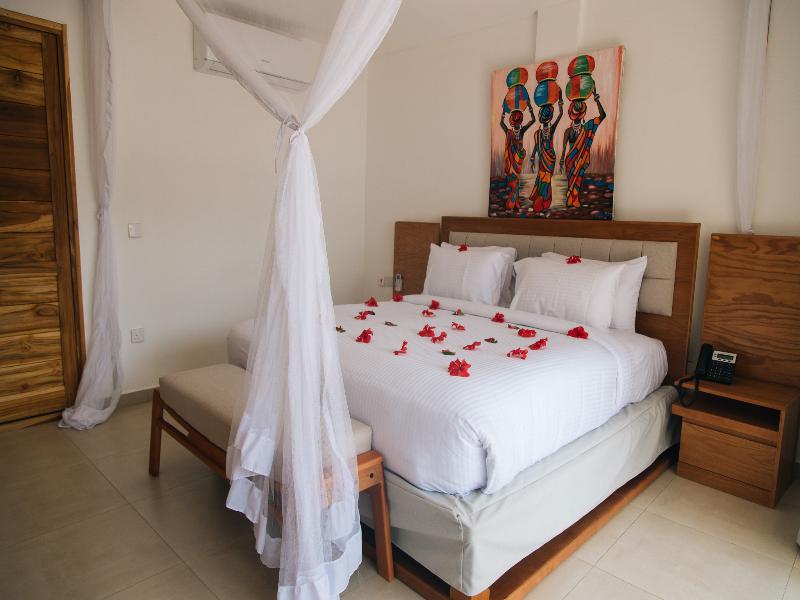 Royal Mandarin Hotel & Resort image