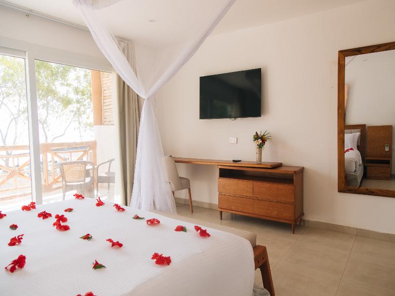 Royal Mandarin Hotel & Resort image
