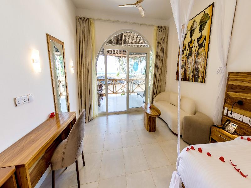 Royal Mandarin Hotel & Resort image