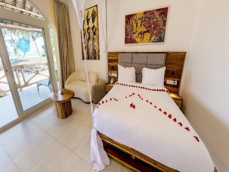 Royal Mandarin Hotel & Resort image