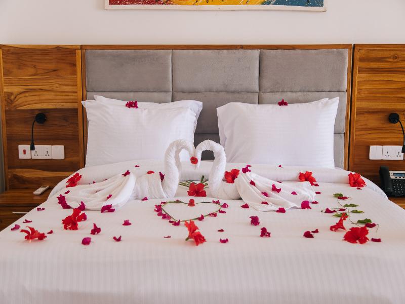 Royal Mandarin Hotel & Resort image