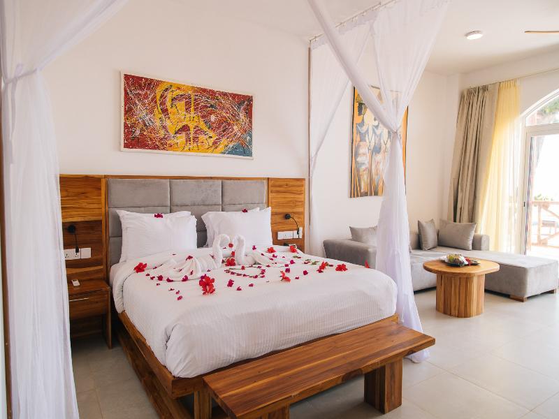 Royal Mandarin Hotel & Resort image