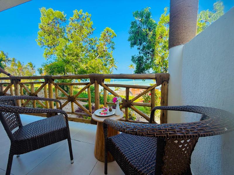 Royal Mandarin Hotel & Resort image