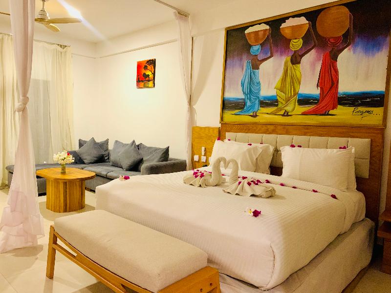 Royal Mandarin Hotel & Resort image