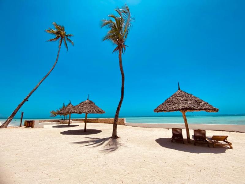 Royal Mandarin Hotel & Resort image
