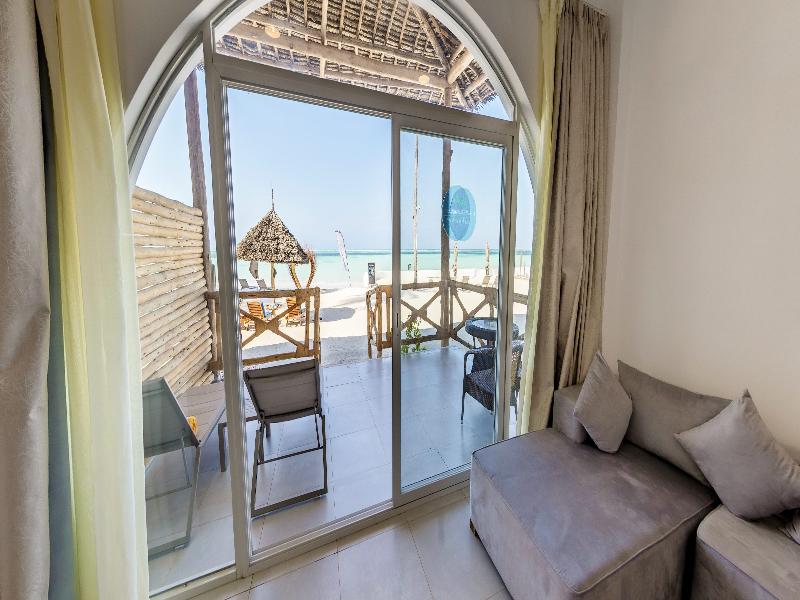 Royal Mandarin Hotel & Resort image