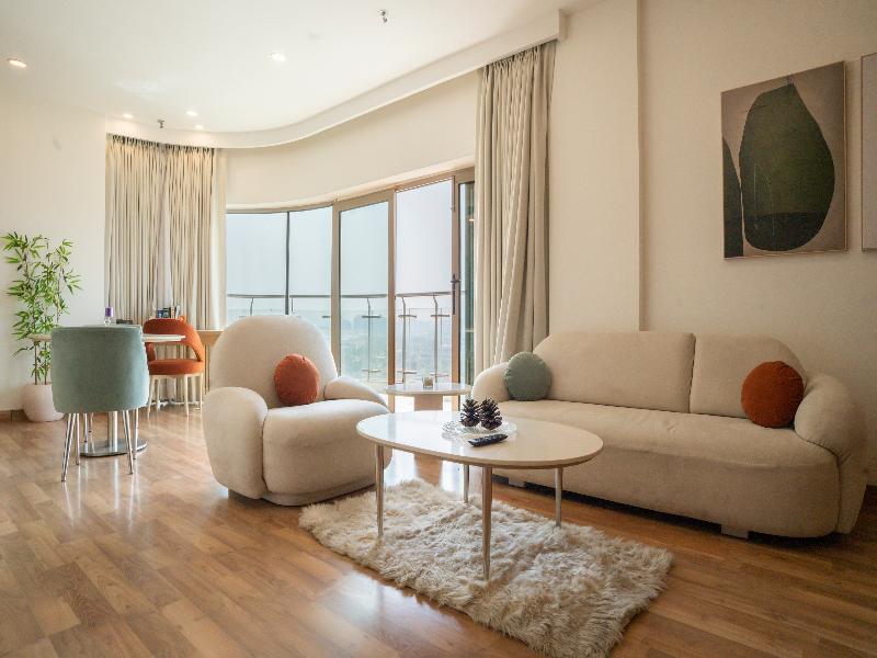 AR Suites KLJ Square image