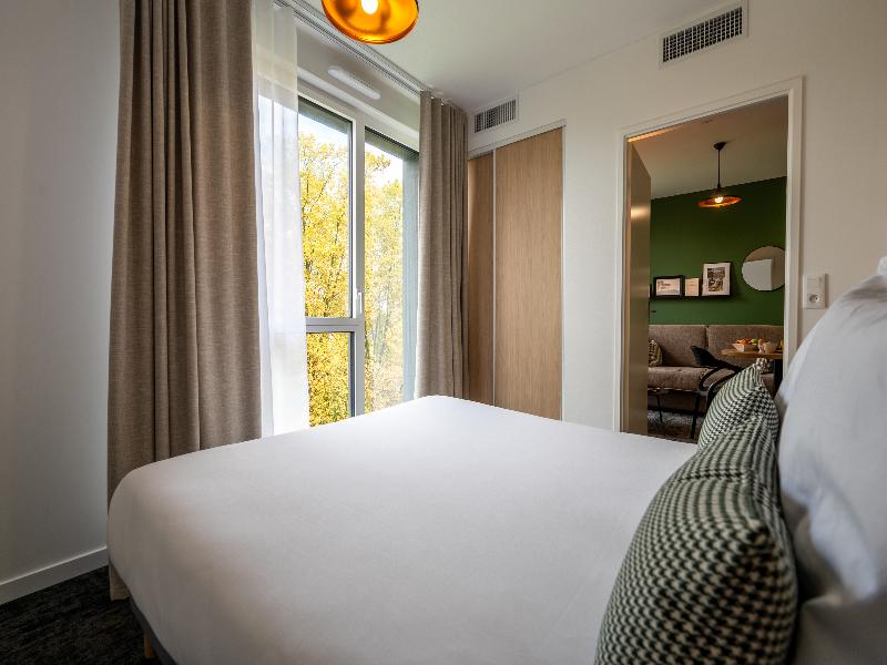 Nemea Appart Hotel La Boetie Bordeaux Pessac image