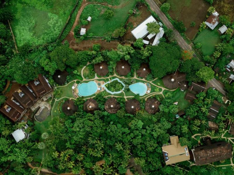 Loharano Lodge image