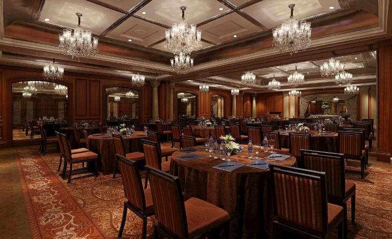 Hilton Mumbai International Airport