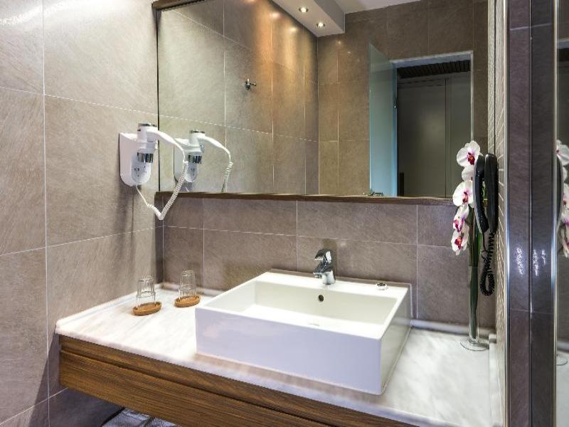 Cosmopolitan Hotel Pieria image