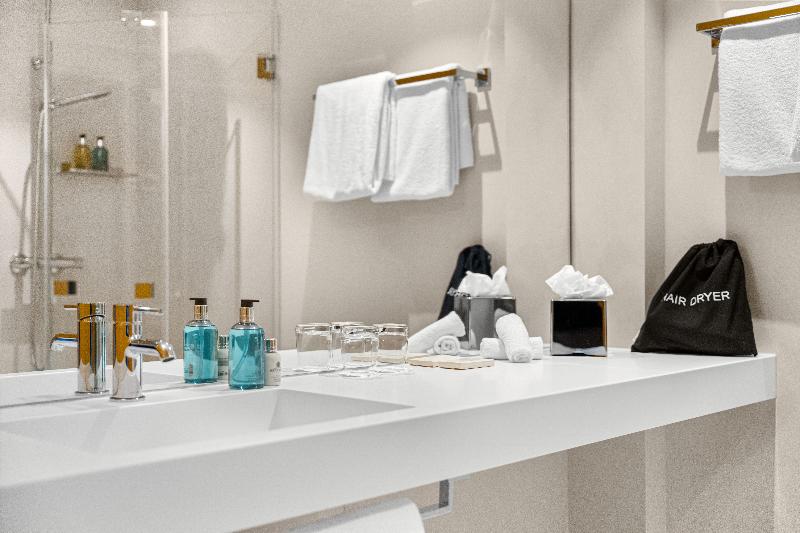 Lux Hotel Apartments image
