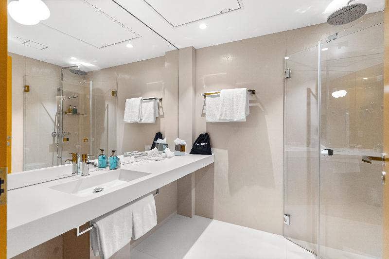 Lux Hotel Apartments image
