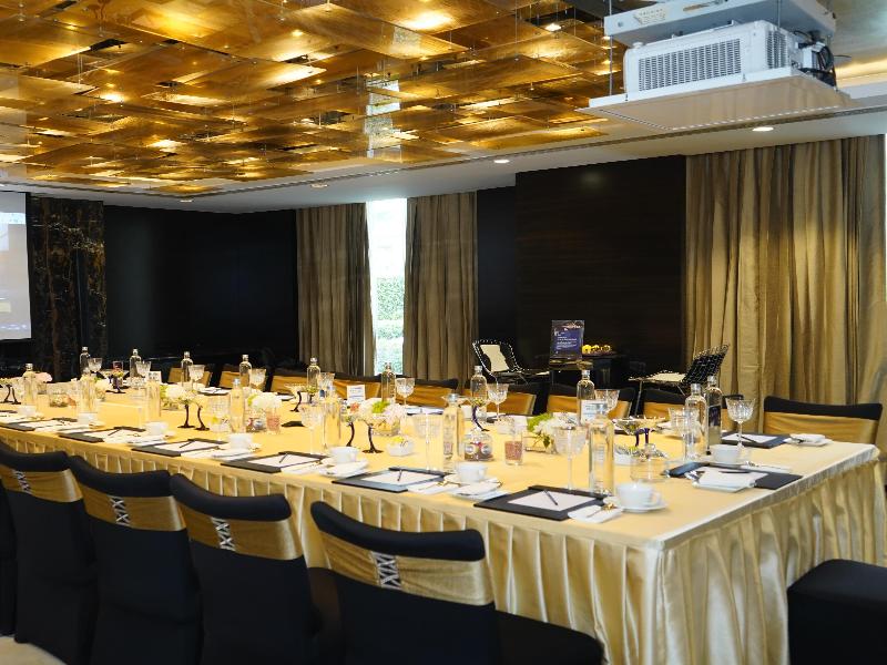 Radisson Blu Plaza Delhi image