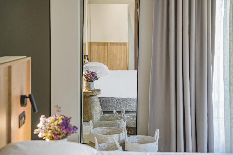 Achatis Suites image