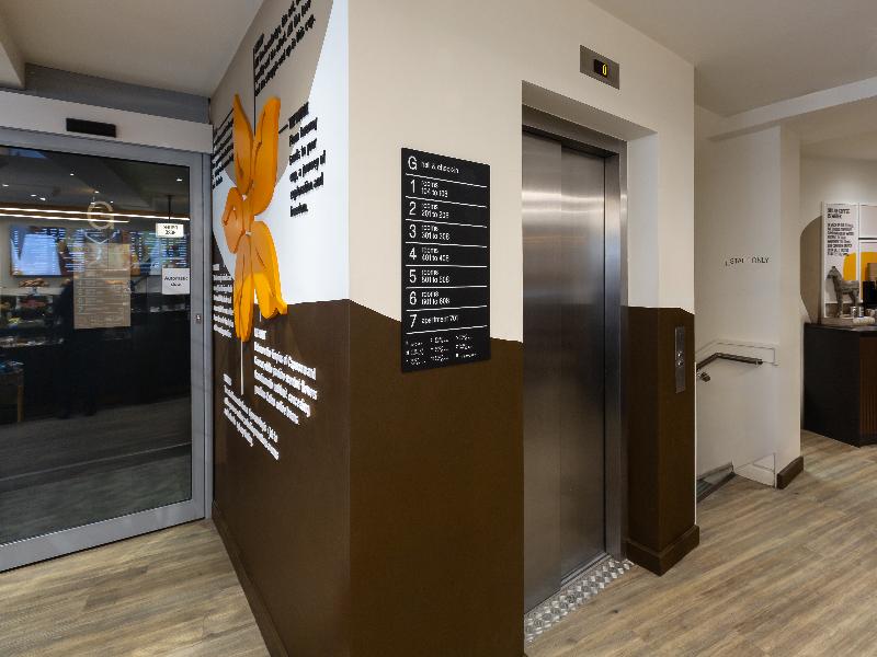 Libere London Edgware Road image