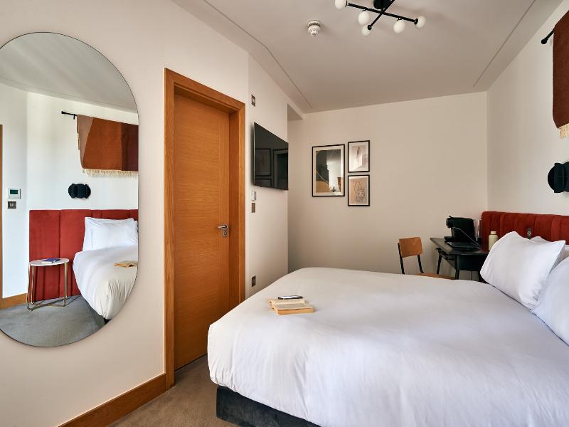 Libere London Edgware Road image