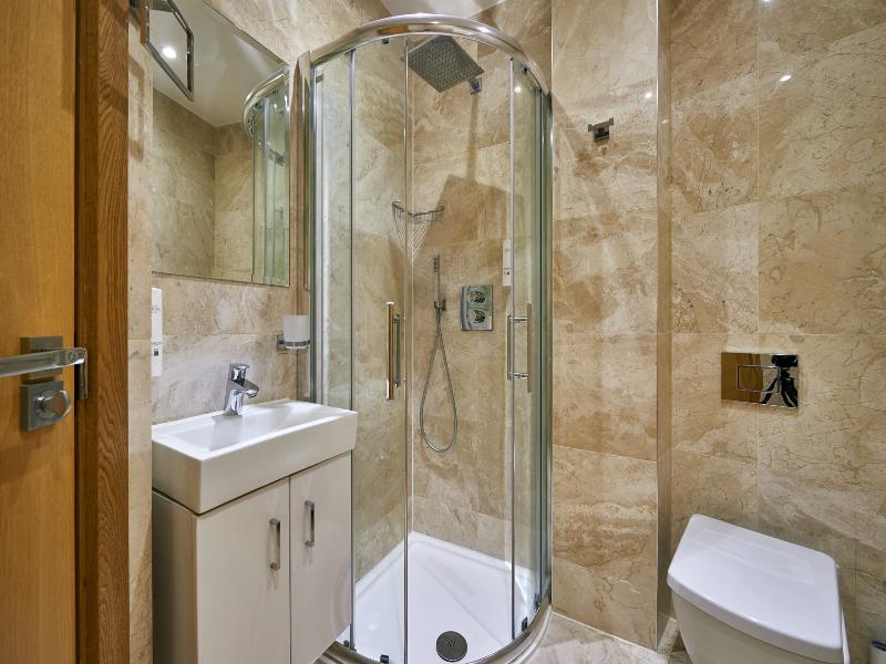 Libere London Edgware Road image